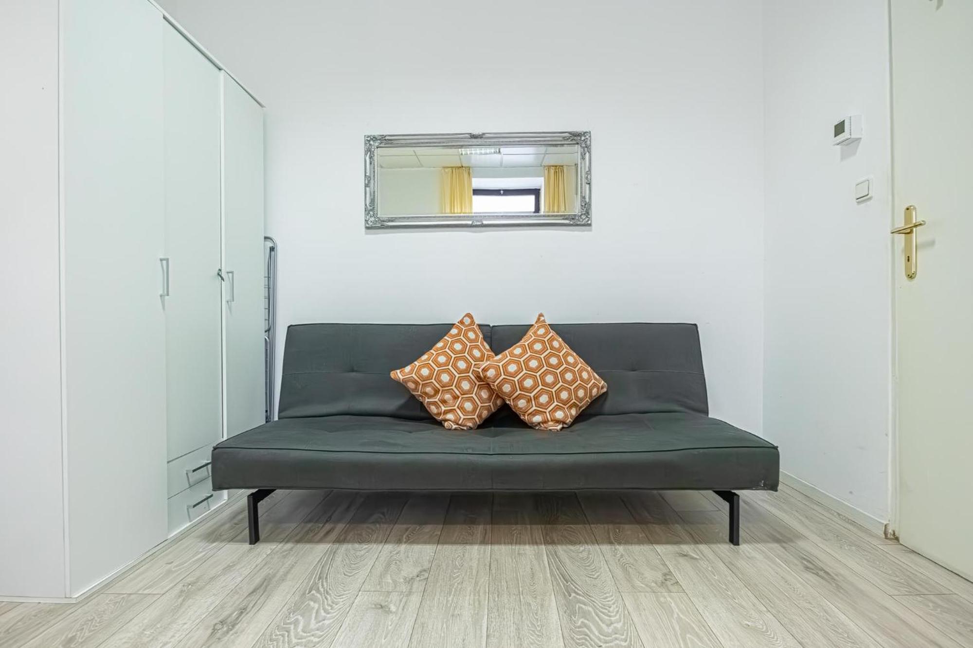 Modern Apartment Suitable For Longstays Vienna Exterior photo